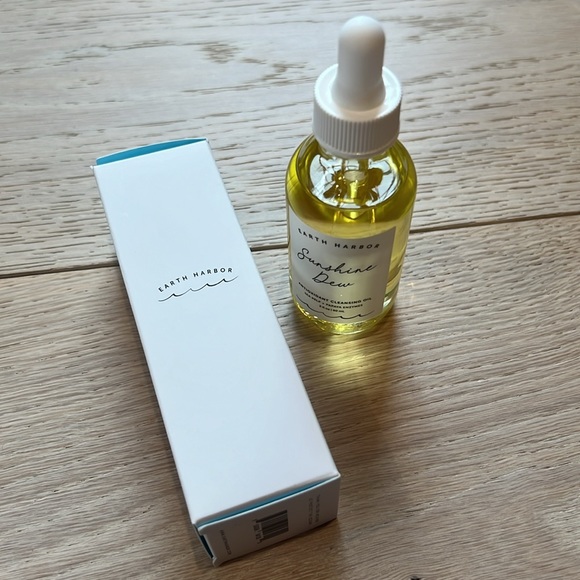 Earth Harbor Sunshine Dew Antioxidant Cleansing Oil - Picture 8 of 8